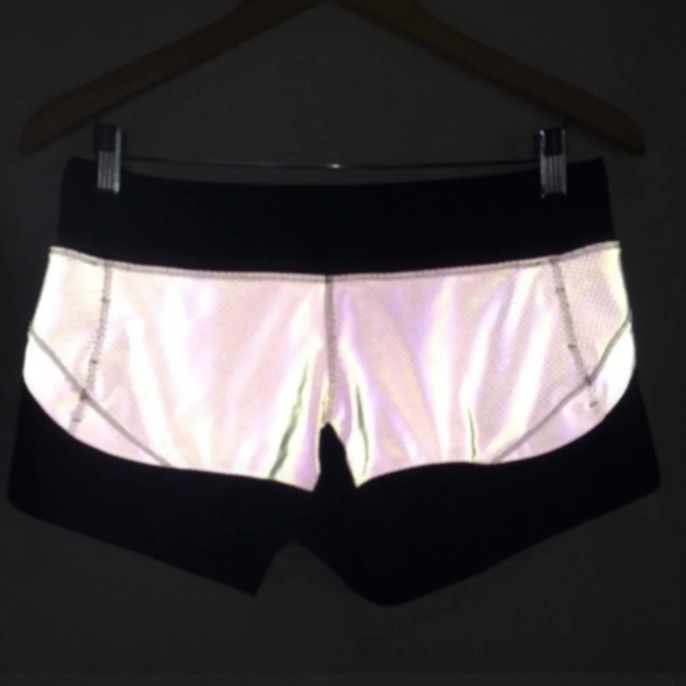 Lululemon Speed Short Special Edition SE Reflective Black Women’s Sz 6‎